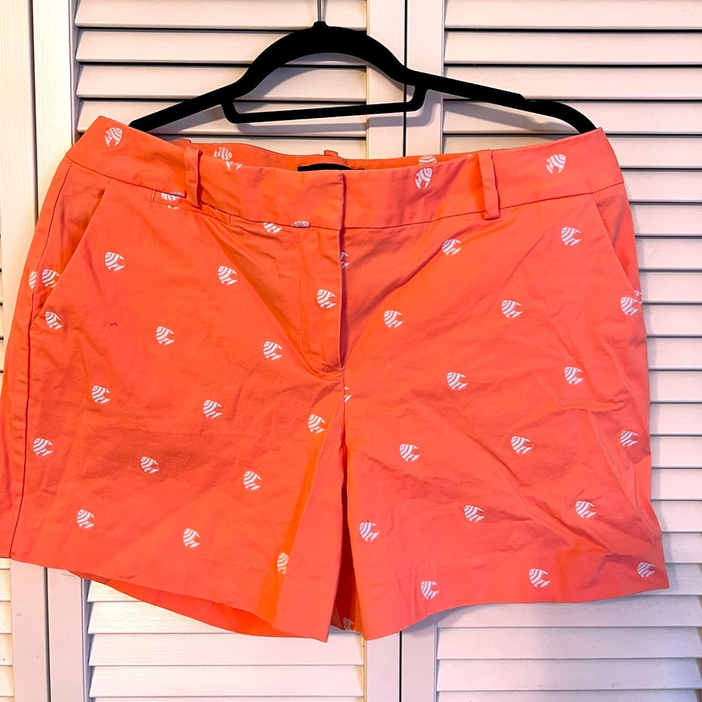 Talbots size 10 fish shorts 🐠